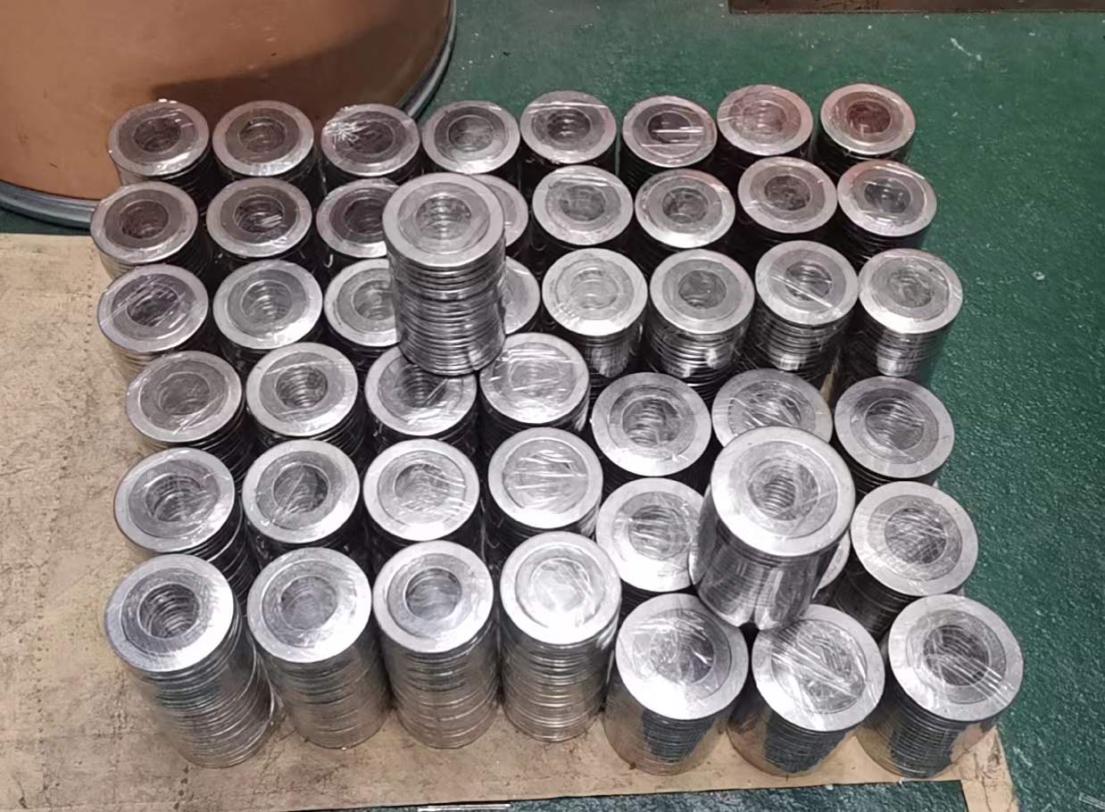 金属缠绕垫片